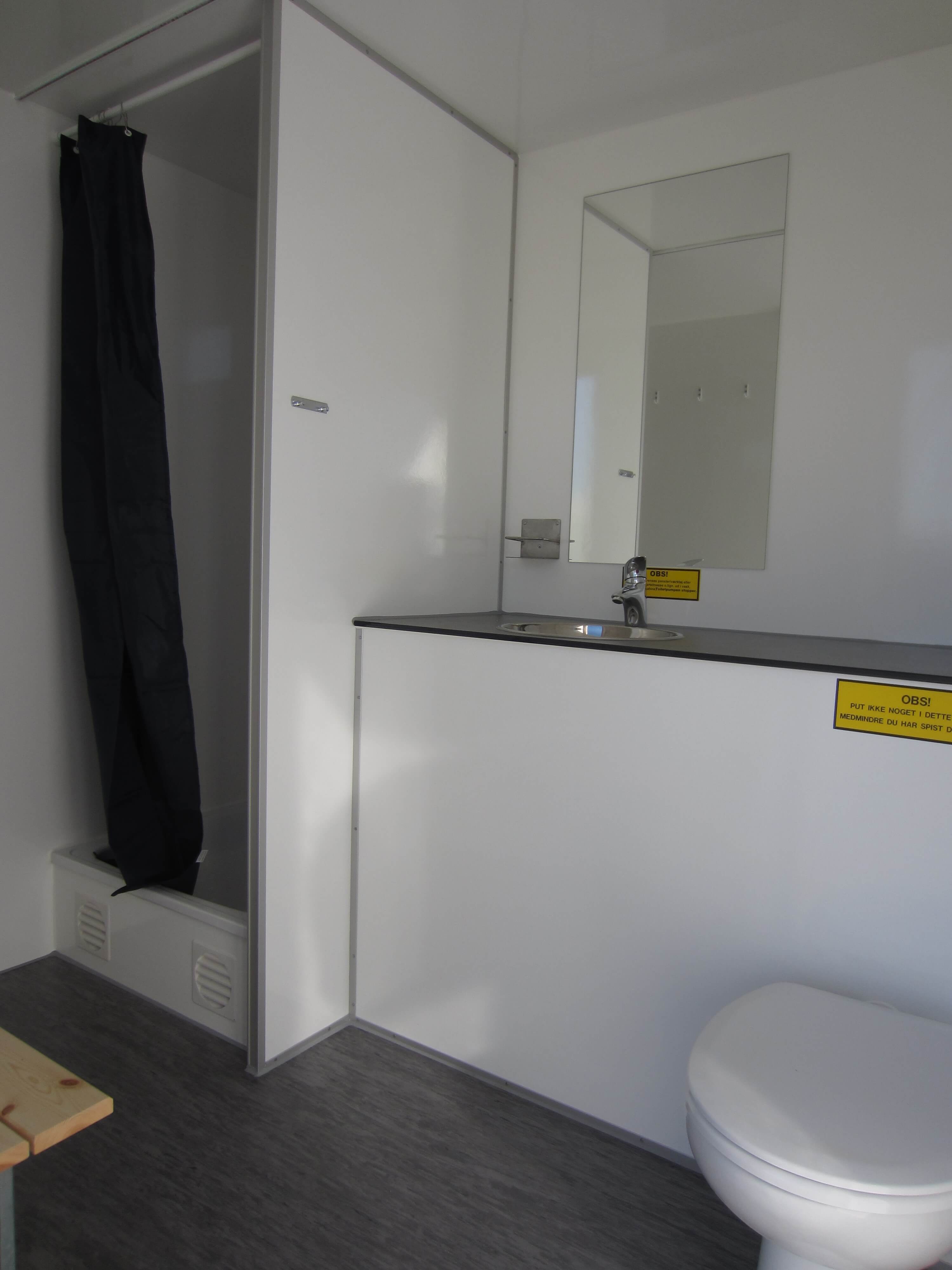 Toilet- og badvogn m/vandvarmer - billede 2