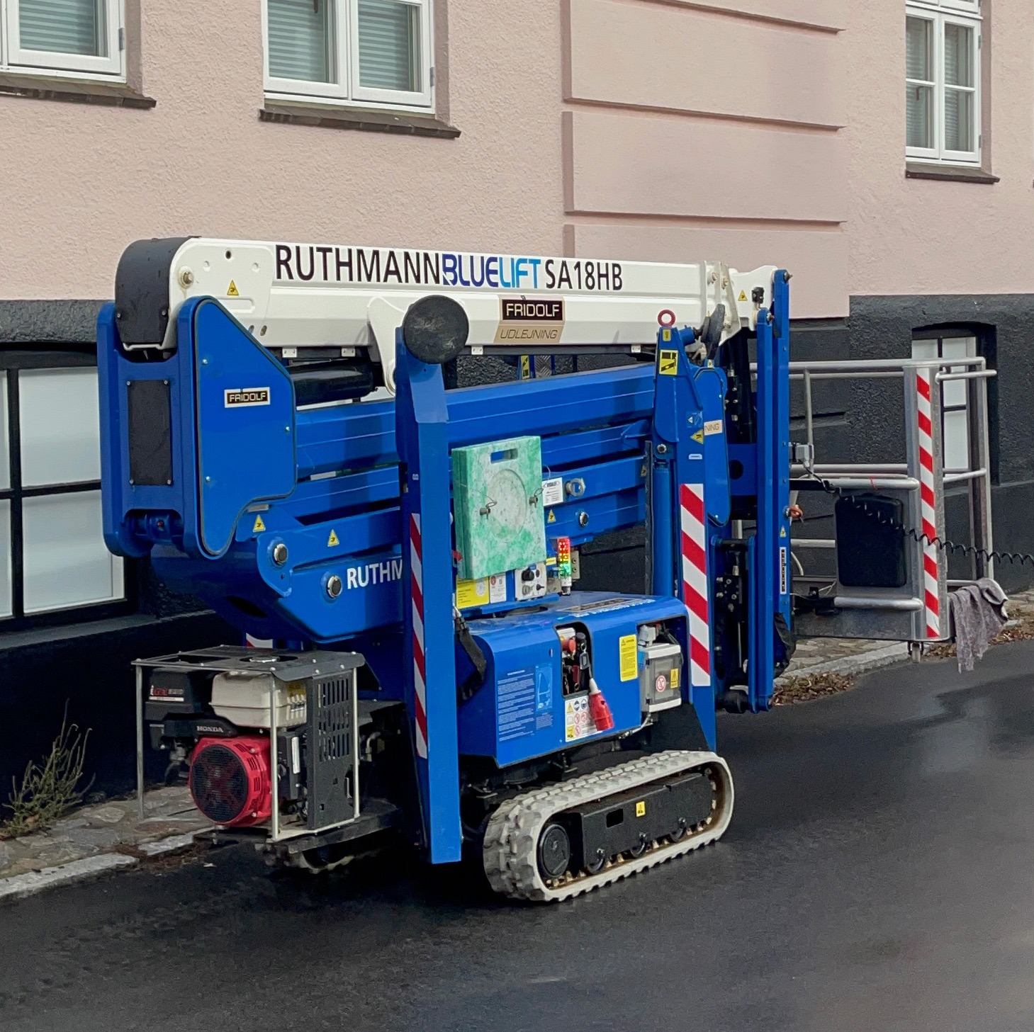 18 meter bæltelift (knækarmslift) - billede 2